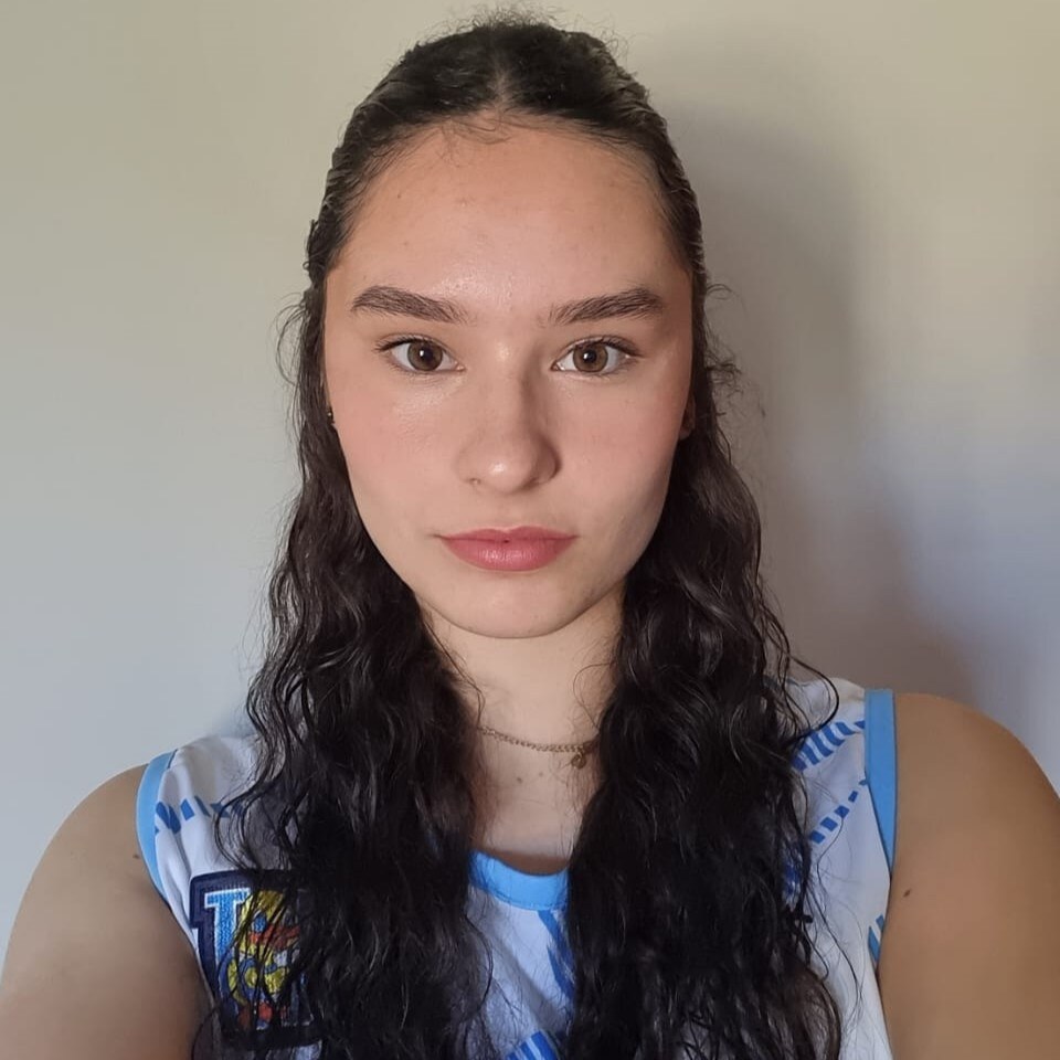María Victoria Viveros Sánchez